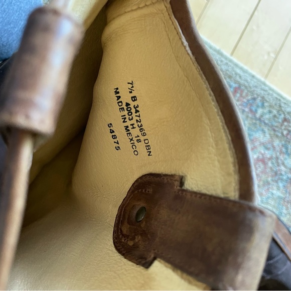 Frye | Jackie Button | Dark Brown - Picture 7 of 7